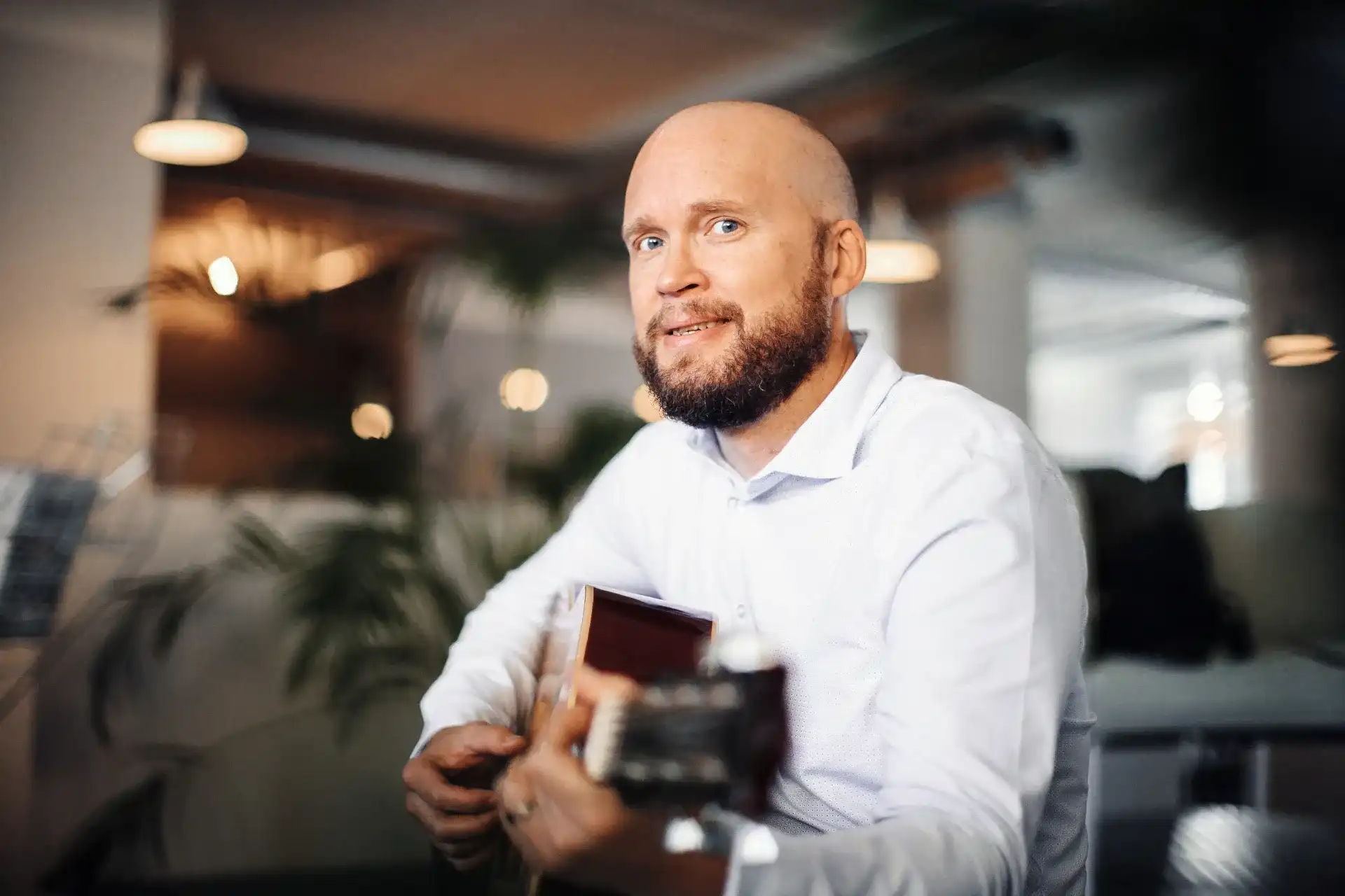 Porträtt av Tobias Wendeler på Informa